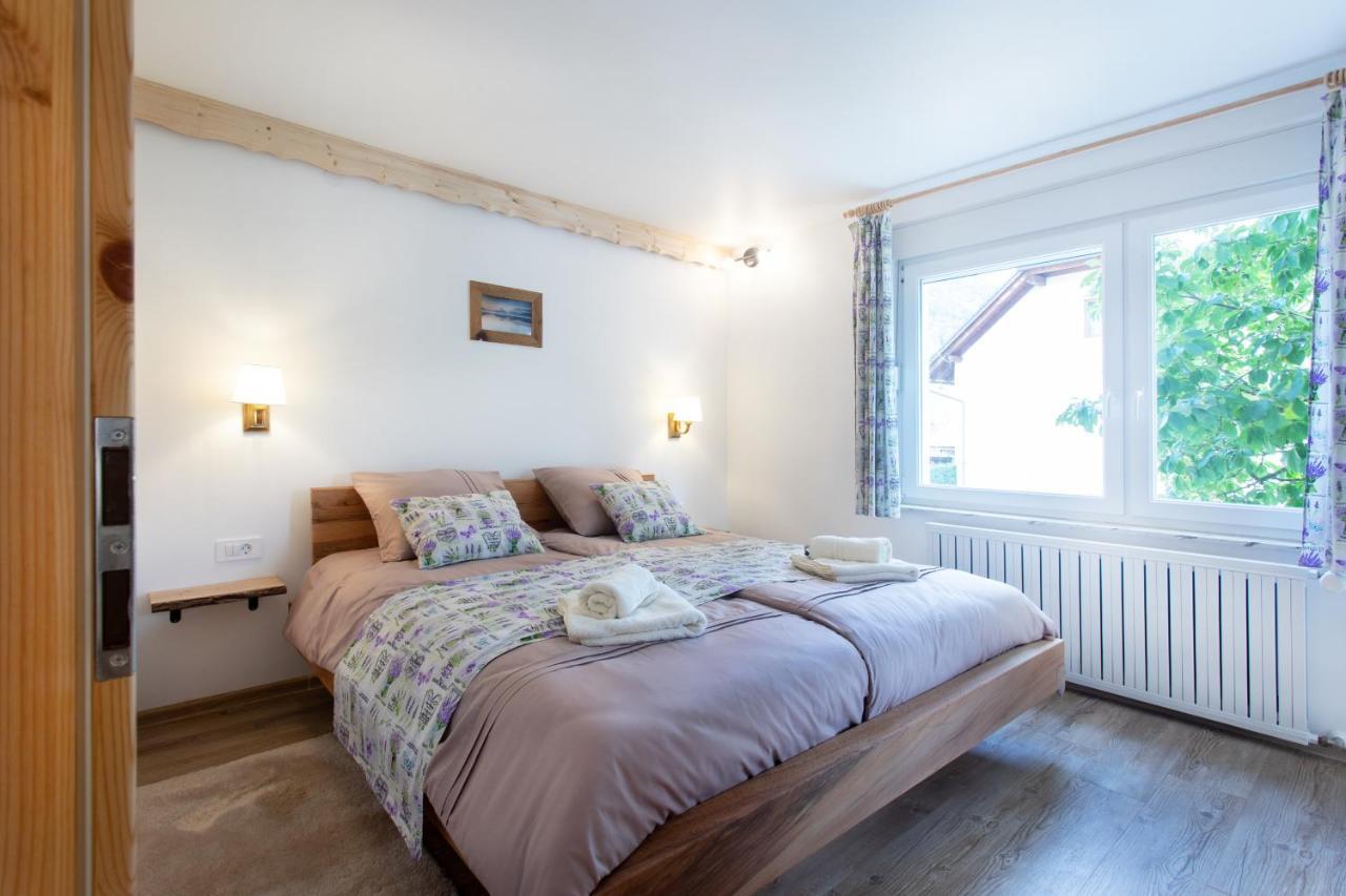 Honey Apartments Zirovnica Dış mekan fotoğraf