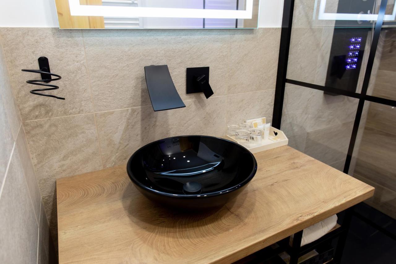 Honey Apartments Zirovnica Dış mekan fotoğraf