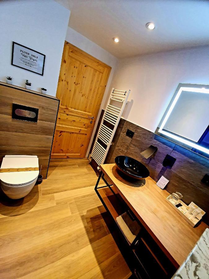 Honey Apartments Zirovnica Dış mekan fotoğraf