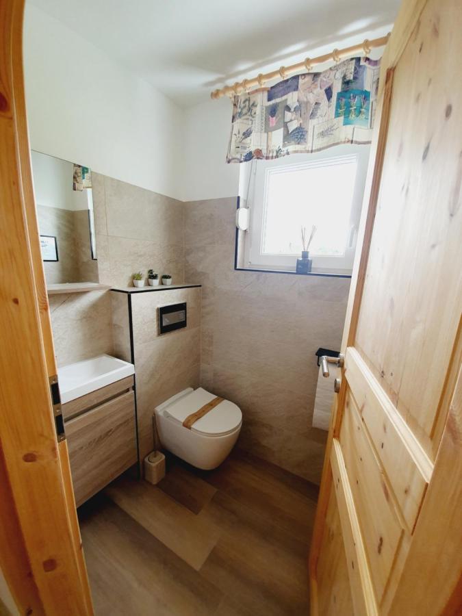 Honey Apartments Zirovnica Dış mekan fotoğraf